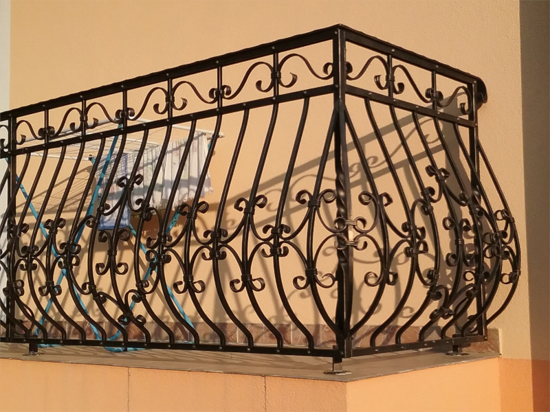 Kovana balkonska ograja 11