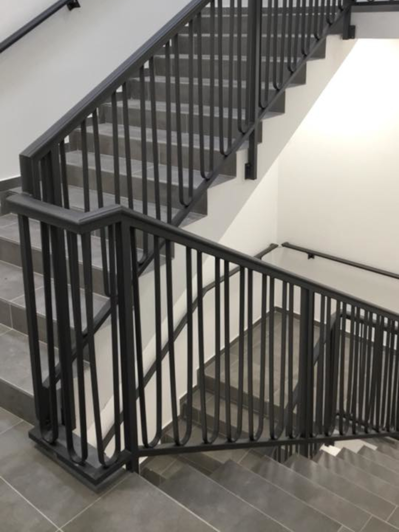 Stopniščna ograja 9